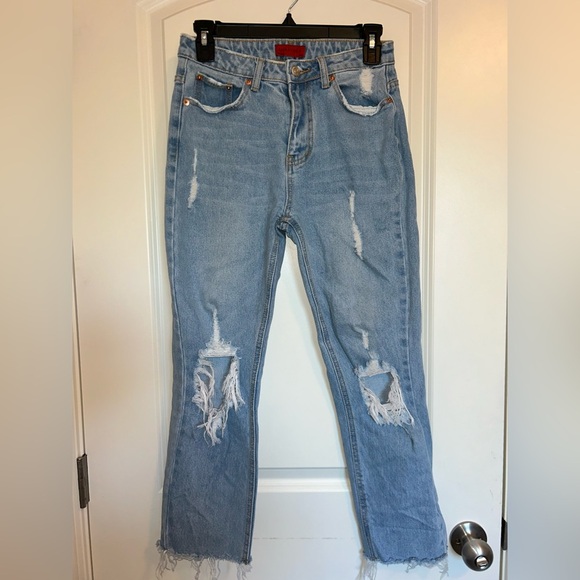 Signature8 Denim - Signature8 High-rise light wash ripped cut off boyfriend jeans